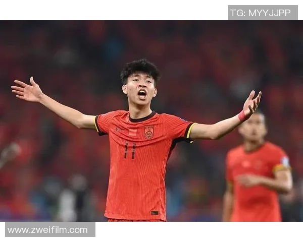 神秘球星现身赛场 他究竟是谁 暗藏无限潜力的足球新星揭秘 神秘球星现身赛场 他究竟是谁 暗藏无限潜力的足球新星揭秘